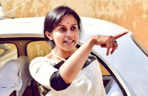 हिन्दुस्तान की एक ऐसी IAS जिसकी कार्यशैली हर किसी को उनका मुरीद बना देती है