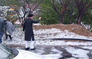 दिल्ली-एनसीआर में मौसम हुआ बेईमान, आज भी बूंदाबंदी के आसार