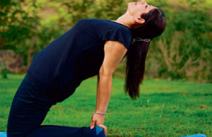 उष्ट्रासन करें और दूर भगाएं कमर दर्द, मधुमेह के लिए भी है लाभकारी