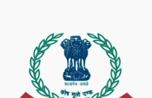 आयकर विभाग का कमलनाथ के निजी सचिव के घर छापा