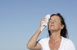 ये 4 घरेलू उपचार बचाएँग हीट स्ट्रोक से