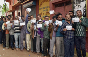 पहले चरण में देश की 91 सीटों पर डालें गए वोट, 66% रहा मतदान