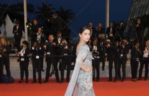 बॉलीवुड के साथ कान्स फिल्म फेस्ट में हिना खान का डेब्यू