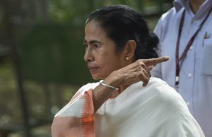 जय श्री राम के नारे सुनते ही, भड़की ममता