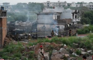 पाकिस्तान के रावलपिंडी में सैन्य विमान क्रैश