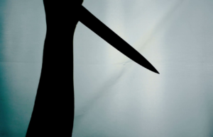 रोक-टोक से नाराज छात्रा ने बॉयफ्रेंड संग मिलकर की पिता की हत्या