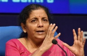 राजीव कुमार की टिपण्णी के कारण, इकॉनमी को ‘बूस्टर’ का ऐलान हुआ एक हफ्ते पहले