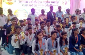 युवा प्रतिभा सम्मान में दिखा आगरा का हुनर