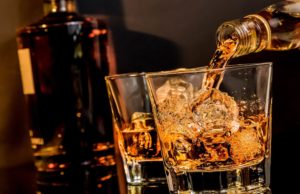 शराब और पान की दुकानें खुलेंगी, लेकिन सोशल डिस्टेंसिंग का रखना होगा ख्याल