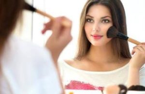 दिखना है सबसे खास तो करवा चौथ पर ऐसे करें पार्लर