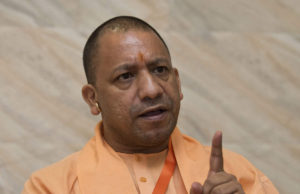 योगी सरकार ने बढ़ाया कंटेनमेंट जोन का दायरा, प्रथम चरण में 15 जिले शामिल