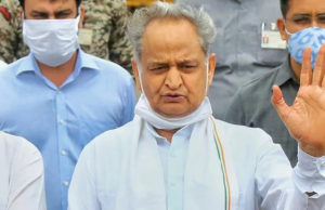 सीएम अशोक गहलौत के बयान से गहराई सियासत