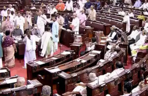 लोकसभा में भारी विरोध कांग्रेस के चार सांसदों को निलंबित जानिए क्या है वजह