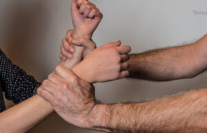 17 वर्षीय किशोरी के साथ किया बलात्कार