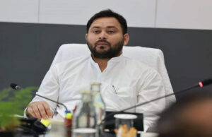 तेजस्वी प्रसाद यादव ने देर रात तक किया सरकारी अस्पतालों का दौरा