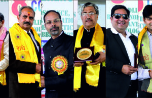 आगरा के उद्योग और चिकित्सा जगत के दिग्गज इंटनेशनल कॉन्फ्रेंस में हुए सम्मानित