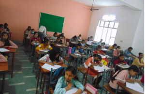 विद्या मंदिरों में भारतीय संस्कृति के अनुकूल शिक्षा व संस्कार