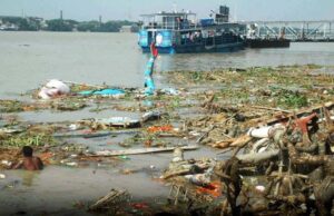 तमाम योजनाओं एवं प्रयासों के बावजूद गंगा मैली क्यों है?