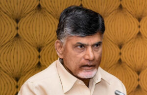 कोर्ट ने खारिज की पूर्व मुख्यमंत्री नायडू की हाउस अरेस्ट याचिका, भ्रष्टाचार का है आरोप