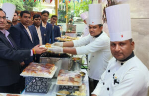 आगरा में लीजिए बॉम्बे की चौपाटी का स्वाद, इस होटल में शुरू हुआ फ़ूड फेस्टिवल
