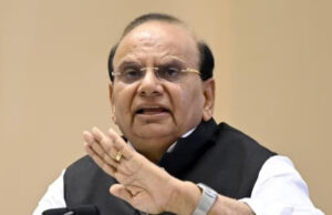 राजधानी दिल्ली में बारिश के बाद जलभराव की समस्या, एलजी ने की आपात बैठक