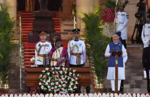 प्रधानमंत्री मोदी के अलावा 30 कैबिनेट मंत्री, पांच स्वतंत्र प्रभार और 36 राज्य मंत्रियों ने ली शपथ
