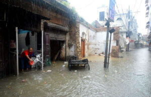 उत्तर प्रदेश में पिछले 24 घंटे में हुई बारिश से 10 लोगों की मौत