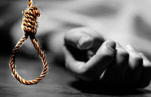 आगरा में साड़ी के गोदाम में कर्मचारी का शव फांसी पर लटका मिला