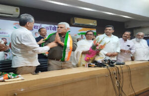 मुंबई कमिश्नर संजय पांडेय कांग्रेस में शामिल, वर्सोवा सीट से लड़ सकते हैं चुनाव