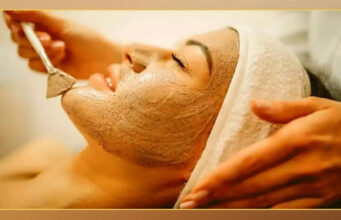 दीपावली पर आपकी खूबसूरती को चार चांद लगाएगा यह फेस पैक