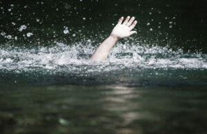 यूपी के बलिया जिले में तालाब में डूबने से बच्चे की मौत