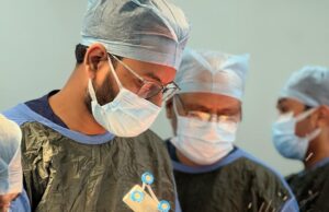 आगरा में पहला रोबोटिक जॉइंट रिप्लेसमेंट सेंटर अब एम्स जैसा इलाज गोयल सिटी हॉस्पिटल में मिलेगा