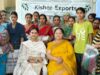 महिला सशक्तिकरण की मिसाल : 3000 महिलाओं को मिले साड़ी, ड्रेस और ब्राइडल लहंगे