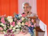युवाओं को राज्यपाल आनंदीबेन पटेल की नसीहत, रिश्ते बनाएं तो जिम्मेदारी भी निभाएं