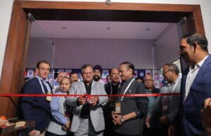 लेदर-फुटवियर सेक्टर की चुनौतियों के समाधान के लिए सरकार प्रतिबद्ध : मनोज कुमार सिंह